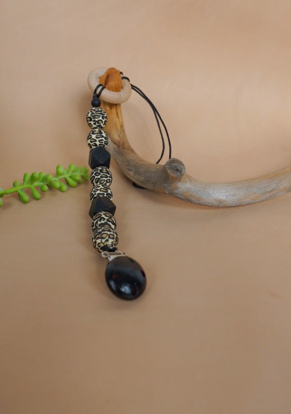 Pacifier clips