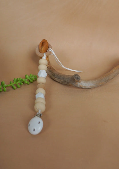 Pacifier clips